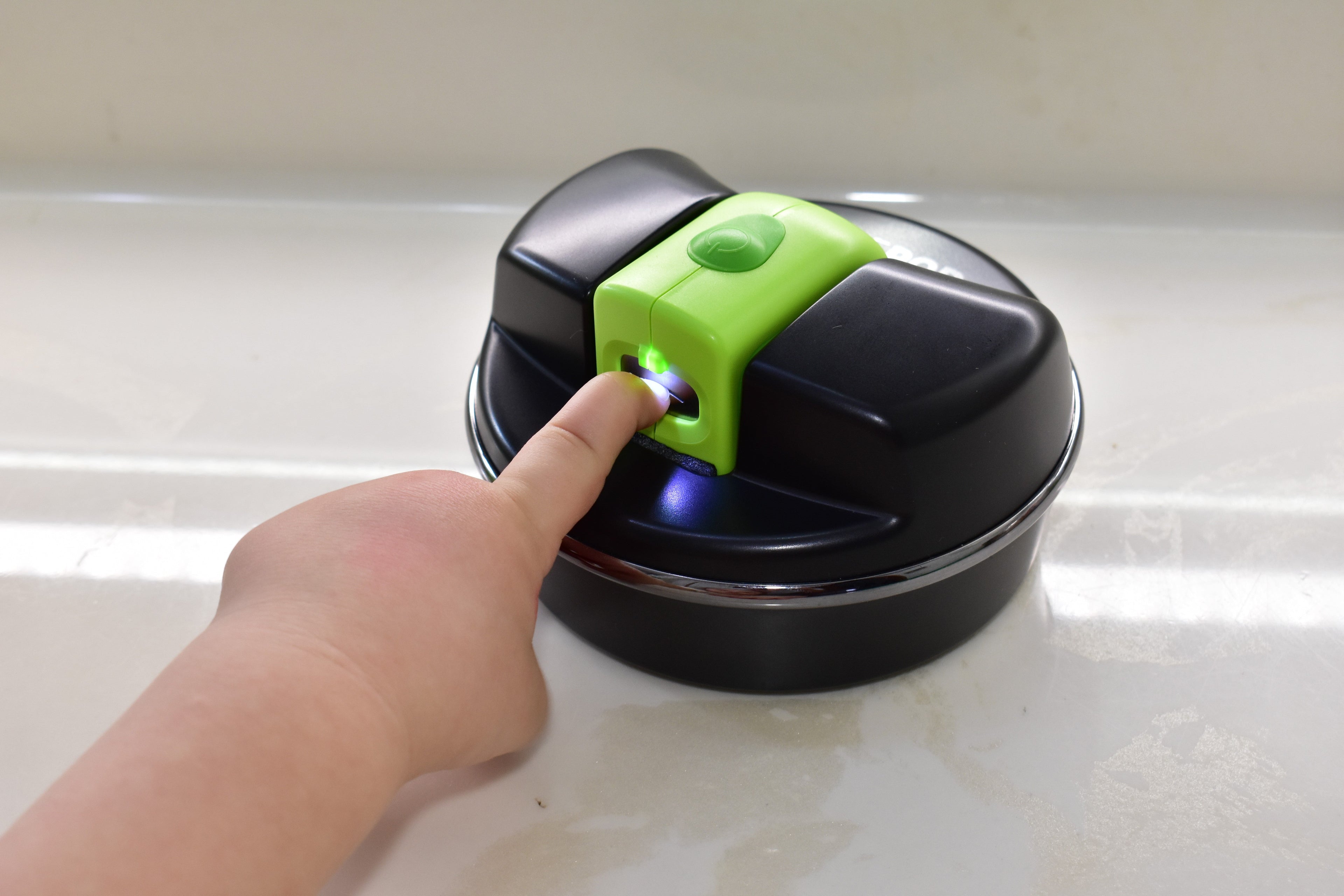 Electric Nail Clippers for Autism and Sensory Needs - Lil Nipper